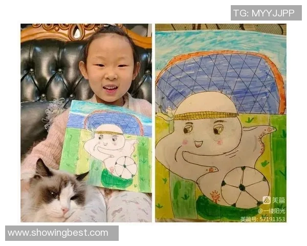 足球明星玩偶广告创意设计展现运动魅力与童趣结合的完美视觉体验